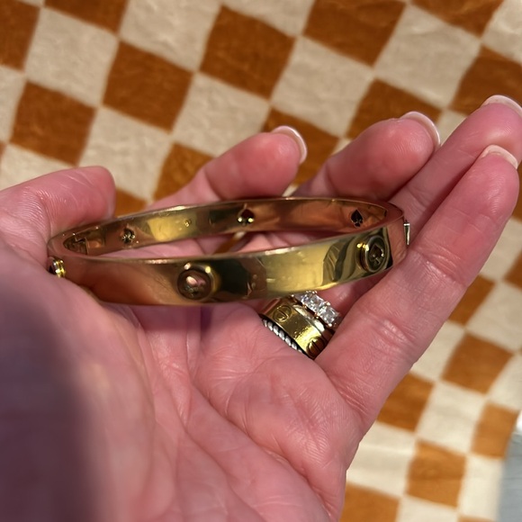 ✨Kate Spade•Goldtone•Bangle Bracelet✨ - Picture 2 of 10
